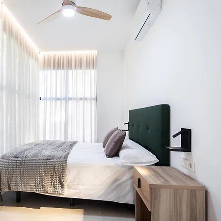 아파트 Proxa Ciudad De Artes I